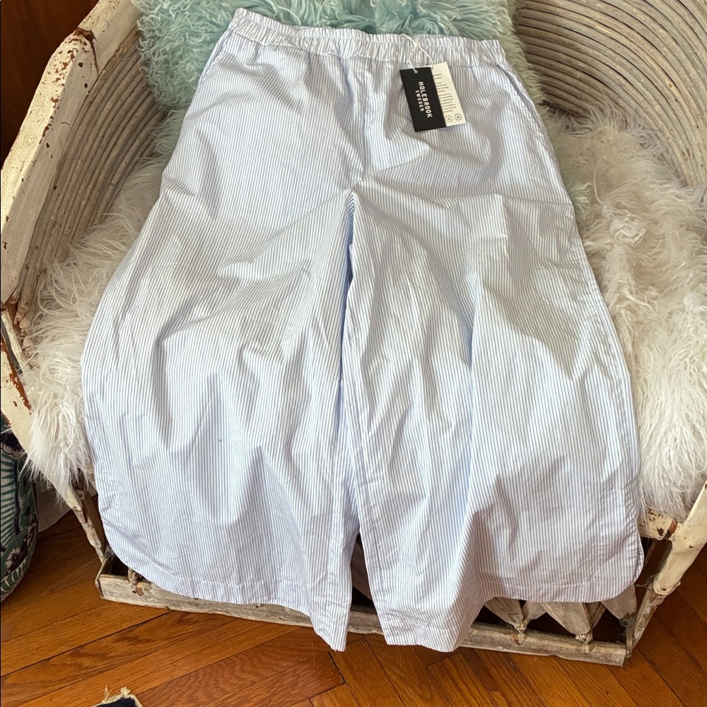 Light Blue Striped Cropped Pants
